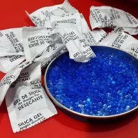 SILICA GEL BIRU IMPORT GRADE A BEST QUALITY MENCEGAH JAMUR DAN BAU