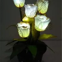 Lampu bunga unik 5 tangkai meja kuncup putih / lily pink