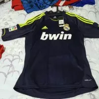 Real Madrid Away 12-13 BNWT Size S adult