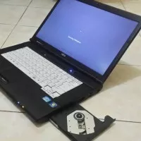 Laptop Fujitsu Lifebook intel Core i3 Like New