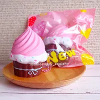 [EXCLUSIVE] Cupcake Squishy by Eric ( Squishy kue Cupcake Eric Super S