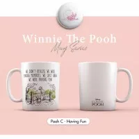 Mug Ceramic Pooh Classic Having Fun (Winnie The Pooh)