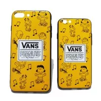 Casing Soft Case iPhone 6 / 6s / 7 Plus & 8 Plus motif Vans Peanuts