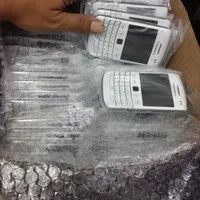 Handphone Murah meriah Blackberry 9790 Bellagio white 100% Ori - Putih
