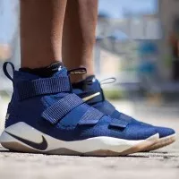 Sepatu Basket Nike Lebron Soldier 11 Midnight Navy Premium Quality - Navy Blue, 41