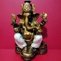 Patung Ganesha Ganesa Dewa Pelindung dan Kecerdasan 25Cm