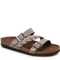 sandal pria