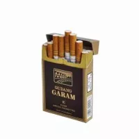 Gudang Garam Surya 16 / Rokok Filter Kretek Cigarettes Batang Grosir