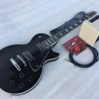 Gitar Gibson les Paul sepaket dengan ampli