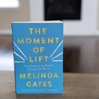 The Moment of Lift : How Empowering Women Changes the World