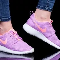 Sepatu Wanita NIKE Rosherun Original sneakers keren dan ringan