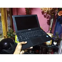 Notebook Asus X200M. Normal Siap Pakai. Slim 12 Inch X200MA x200