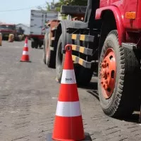 Traffic Cone Alas Hitam With Hole SAGAS