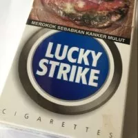 Lucky Strike Biru