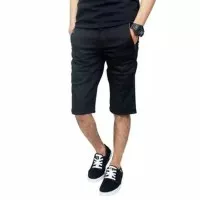 Celana Chino DC Cheap Monday Pendek Pria warna hitam size 27 - 32