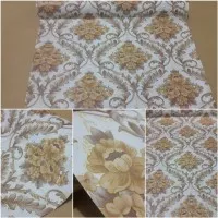 Wallpaper Dinding Sticker Putih Batik Bunga Gold 10m x 45cm