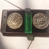 koin kuno gambar semar kuningan