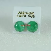 anting batu giok