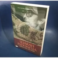 Buku Sejarah Indonesia : Perspektif Lokal dan Global