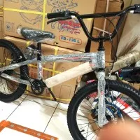 SEPEDA BMX SENATOR CLASSIC UKR: 20 inch