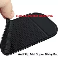 Anti Slip Mat Super Sticky Pad Phone Car Dashboard Mobil Holder HP