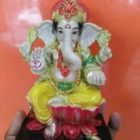 patung Dewa Ganesha Berkat cat airbrush