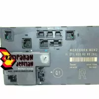 Door Control Module DCM W211 Mercedes-Benz Kanan Depan A2118208285