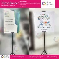 Tripod Banner dengan Poster 60x90 cm dan foamboard 1 sisi