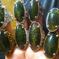 Cincin Batu Sisik Naga Pandan Hijau