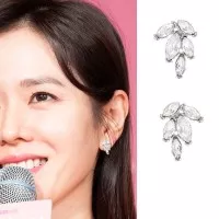 anting yoon se ri/anting cloy/small crystal earrings/stud earrings