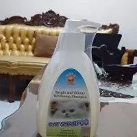 GRAB - Shampoo kucing Raid All Bright and shinny whitening cat 250 ml