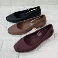 Sepatu Crocs Wanita Sloane Flat / Sepatu Crocs/Sepatu Fashion / Sandal