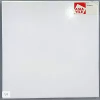 Keramik Asia Tile Murano 30x30 / Keramik Putih Polos Murano KW 1