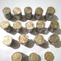 Uang Koin Rp 100 Kuning gambar Karapan Sapi