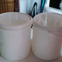 Ember putih, ember cat, ember es krim 5 liter / 5 kg