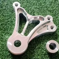 Breket braket dudukan kaliper belakang brembo 2 piston NINJA R dan RR