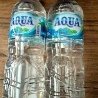 Aqua 600ml, air mineral aqua botol, air minum aqua 600ml, gojek/grab