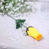 1 tangkai setangkai mawar rose bunga plastik artificial KUNING