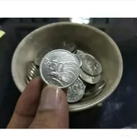 Koleksi Barang Antik Uang Logam 50 Rupiah