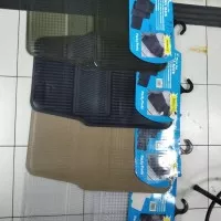 KARPET MOBIL PACKY PODA UNIVERSAL 2 BARIS 4 PCS PISANG ORIGINAL