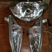 Reflektor Depan Dan Lampu Sein Mio Sporty